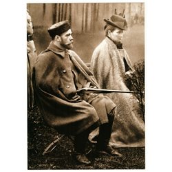 Emperor Nicholas II and Empress Alexandra hunt Russian Romanov Royalty Postcard
