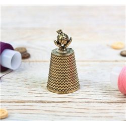Thimble YARN & KNITTING NEEDLES craft Solid Brass Metal Russian Souvenir Collection