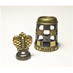 Thimble CHESS KING Two Tone Secret Solid Brass Metal Russian Souvenir Collection