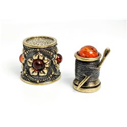 1904.3 Thimble Spool of thread Needle Brass Baltic Amber Miniature #302 