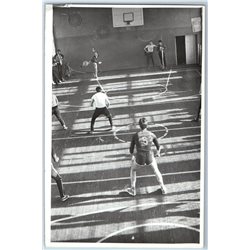 SPORT Basketball Athlete in gym Sports uniform Play Game USSR Soviet Orig Photo