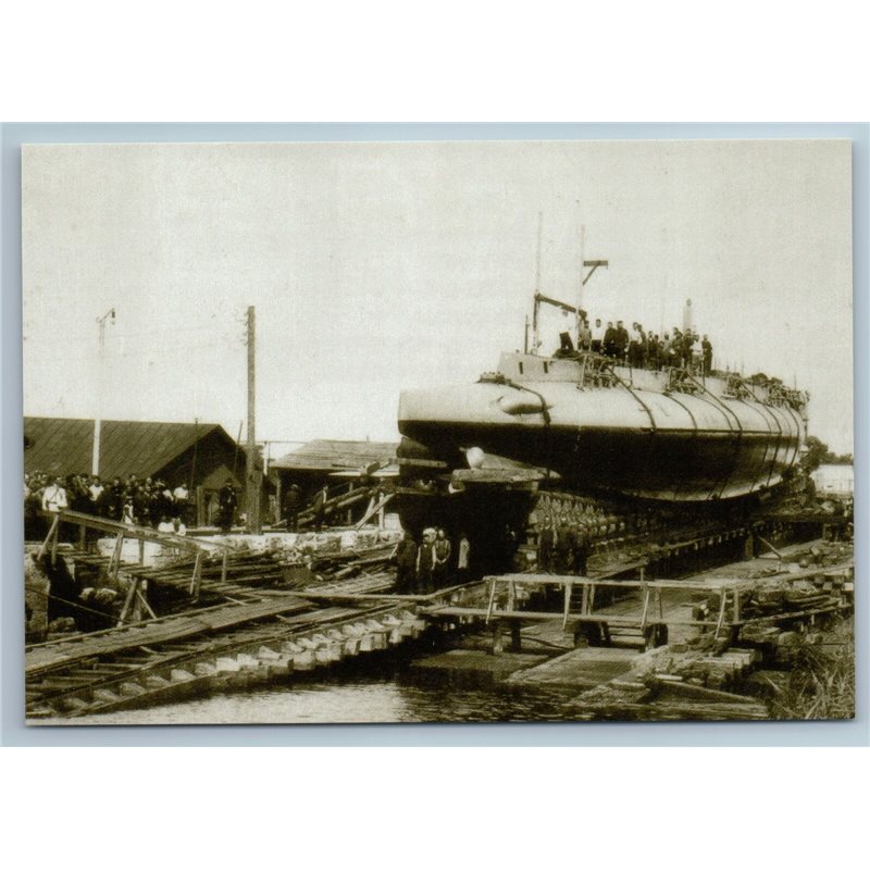 WWI Submarine Kashalot before launching Navy Fleet Photo NEW Postcard