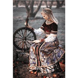 SPINNING WHEEL and Pretty Girl in Russian Folk Dress Ethnic Russian New Postcard