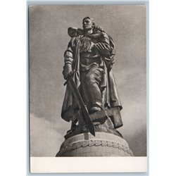 1958 WW2 SOVIET WARRIOR LIBERATOR Monument in Berlin by Vuchetich USSR Postcard