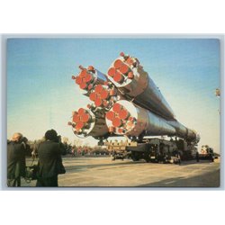1985 SPACESHIP being towed to the launching site SPACE USSR Postcard