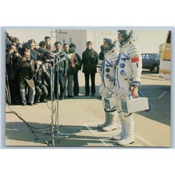 1985 CREW of Cosmonauts is ready for lift-off SPACE USSR Postcard